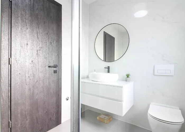 别墅 Modern Maeni With Private Pool In 普拉