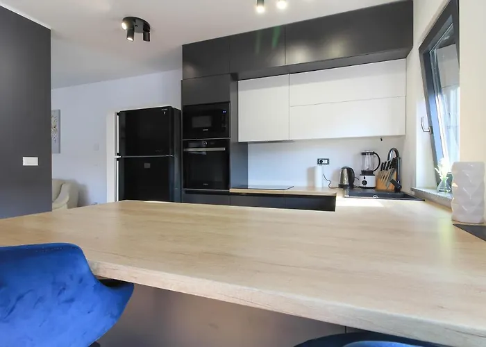 Modern Maeni With Private Pool In 别墅 普拉